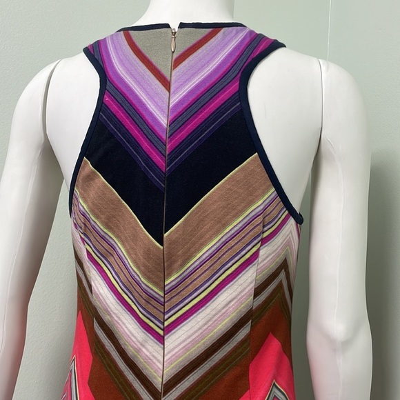 Trina Turk Dress Chevron Cruise - Picture 6 of 8